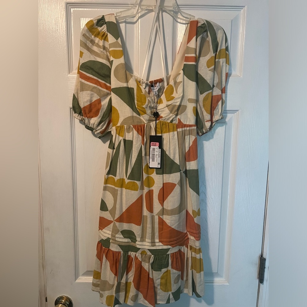 Super cute Gianni bini summer dress